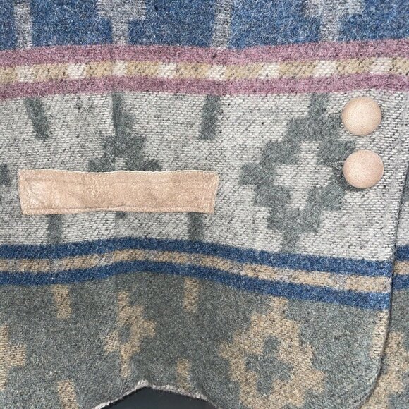 Vintage The Woolrich Woman’s Wool Southwestern Aztec Navajo Jacket Coat Size L - Picture 5 of 10